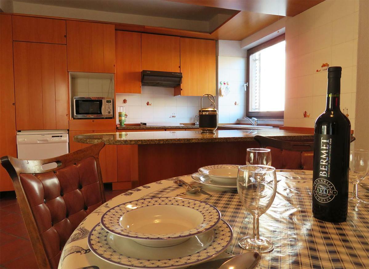 تْسْغيكفانِتْسا King Tomislav Apartments المظهر الخارجي الصورة
